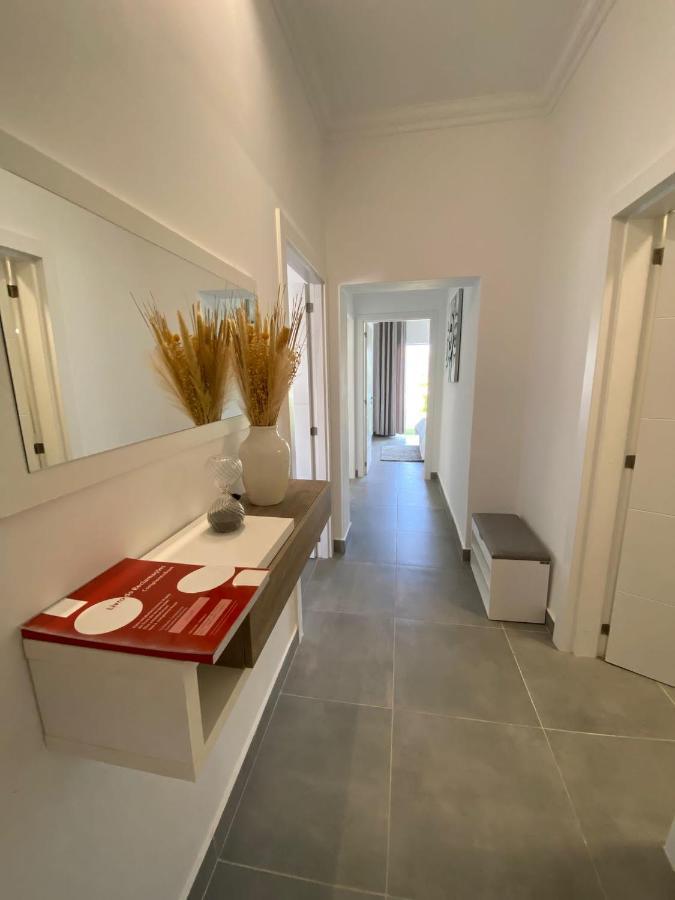 Casa Com Terraco E Piscina Sagres Apartman Kültér fotó