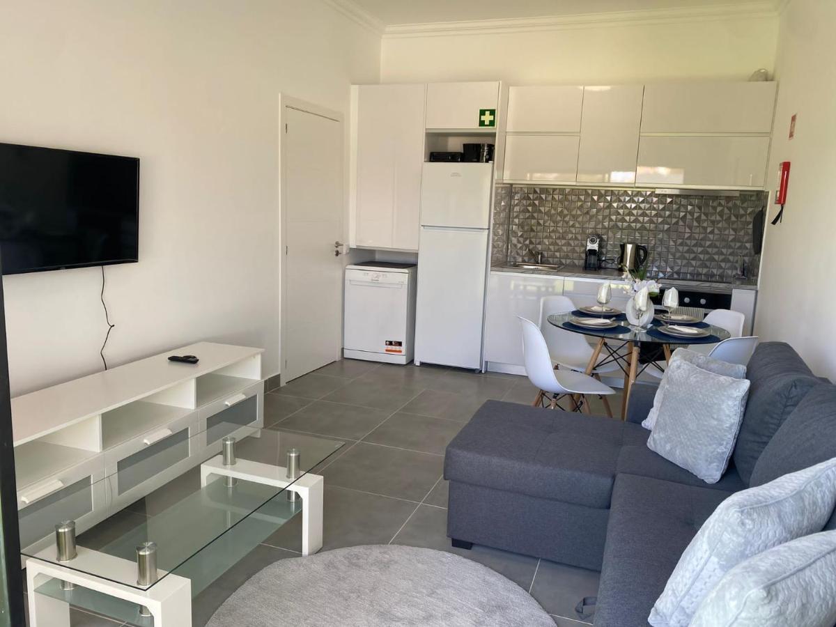 Casa Com Terraco E Piscina Sagres Apartman Kültér fotó